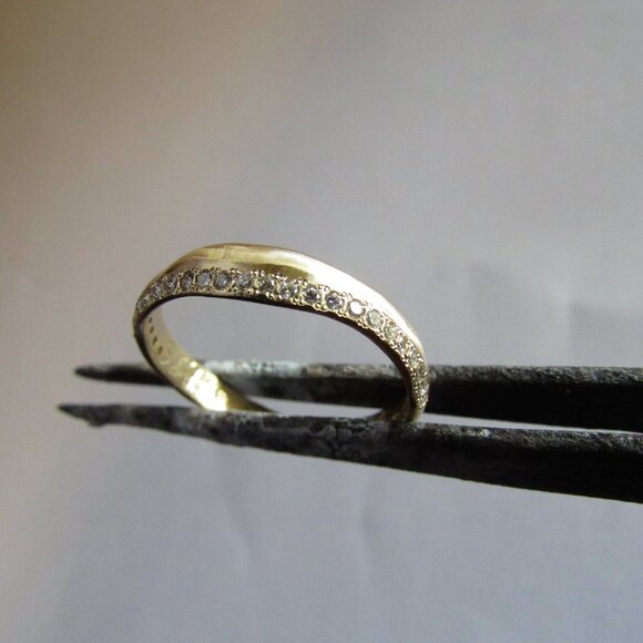 Engagement ring. 14K solid Yellow gold ring with 0.25ct Diamonds. Unique - Picture 6 of 17